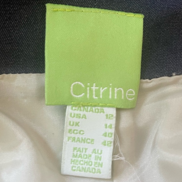 Floral Navy and Cream Citrine Dress - Picture 3 of 5